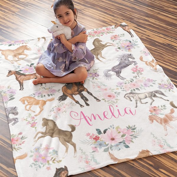 Personalized Horse Blanket with Name – Soft Floral Throw for Girls, Kids & Babies – Custom Gift for Horse Lovers, Baby Shower, Birthday, Children’s Day