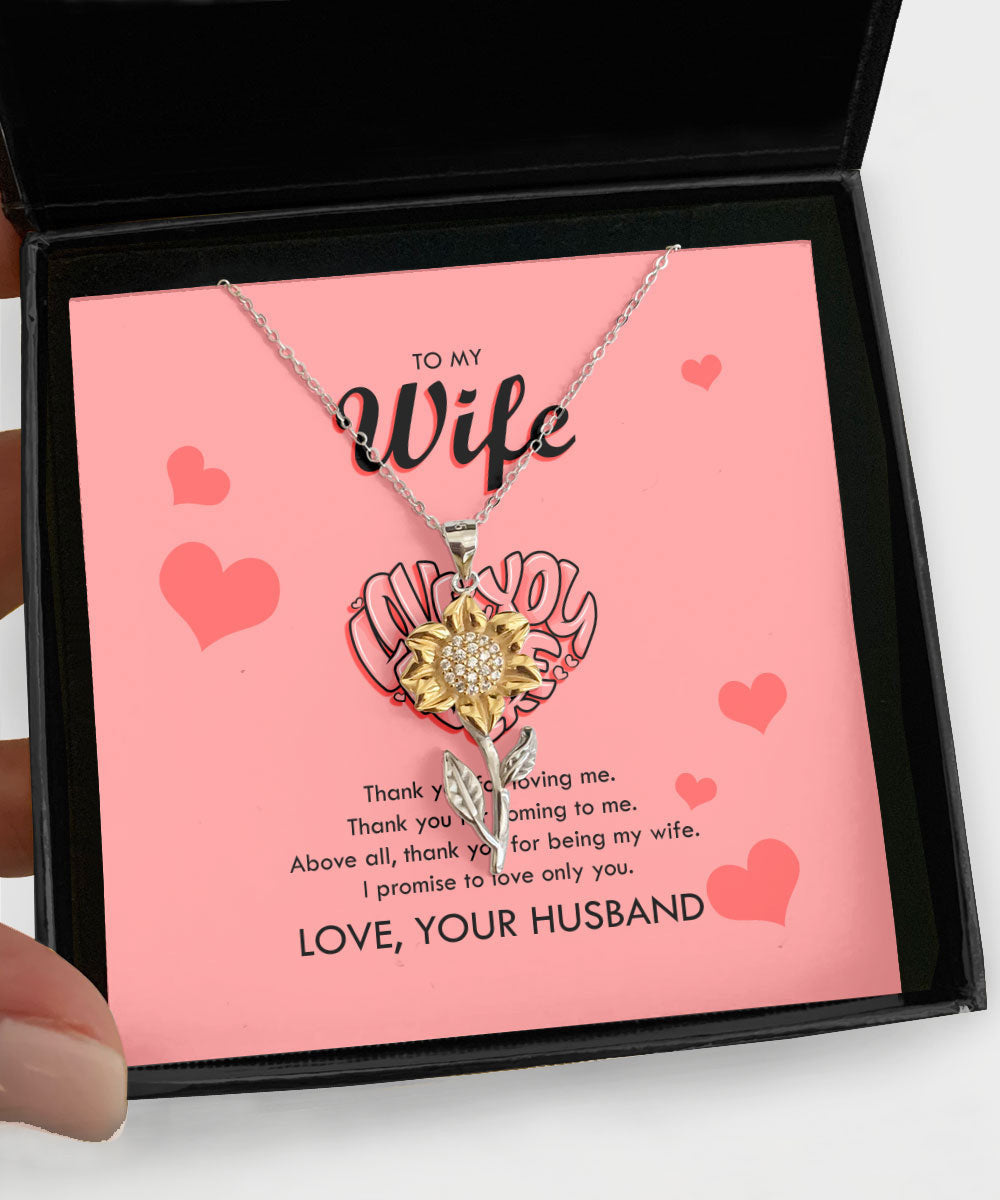 To My Wife Thank You For Loving Me Sunflower Pendant Necklace