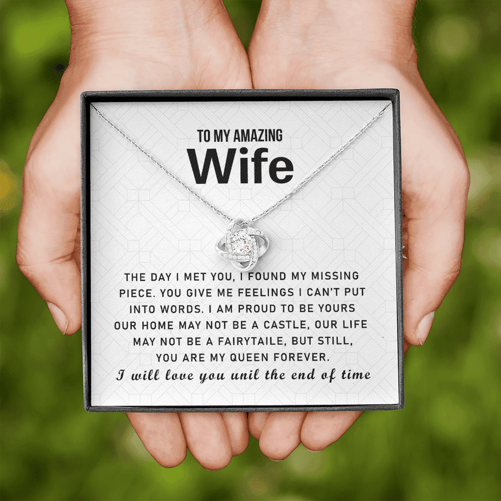 To My Love My Life My Amazing Wife Queen Forever - Gift For Wife Love Knot Necklace