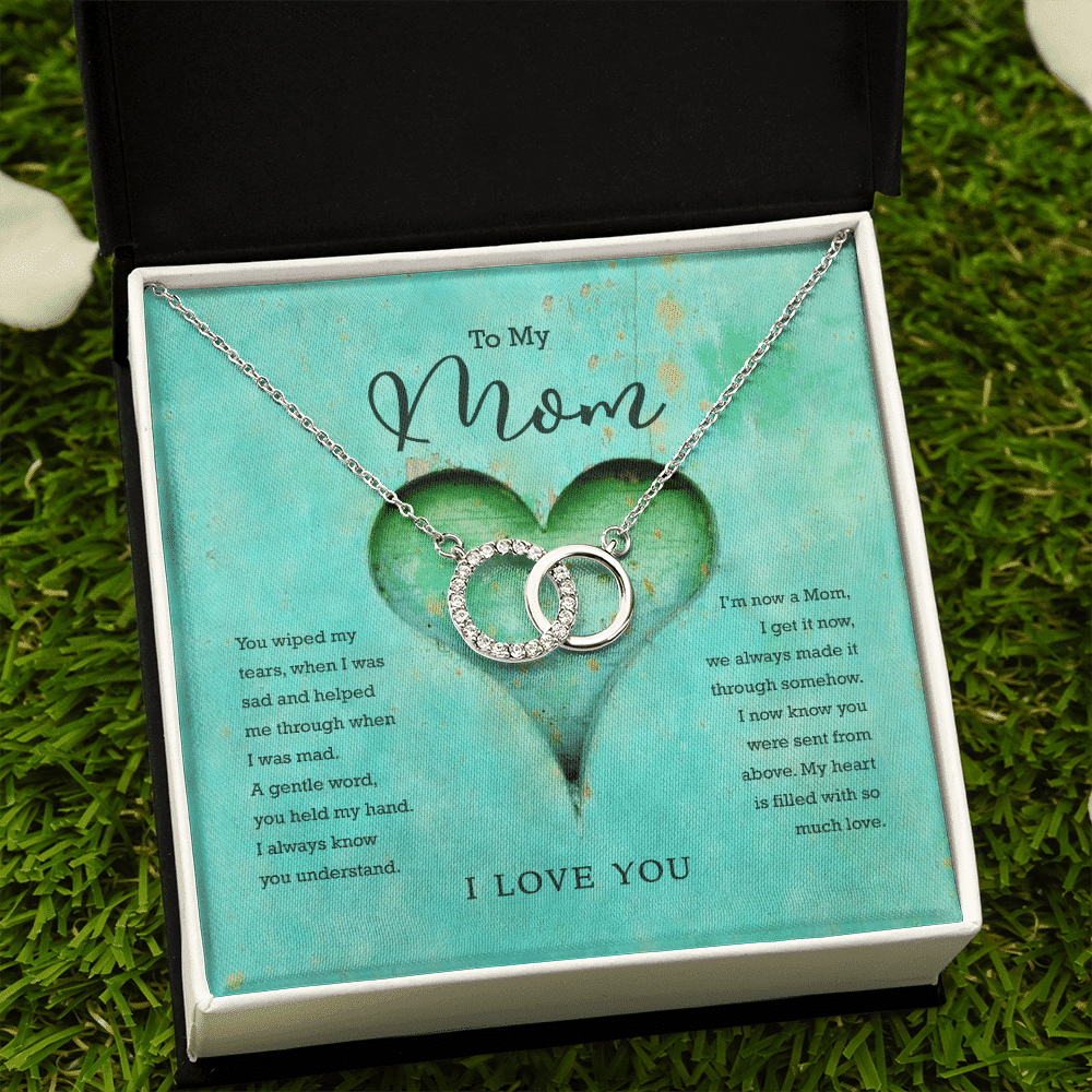 To My Mom My Heart Is Filled With So Much Love Perfect Pair Necklace Toptrendygear
