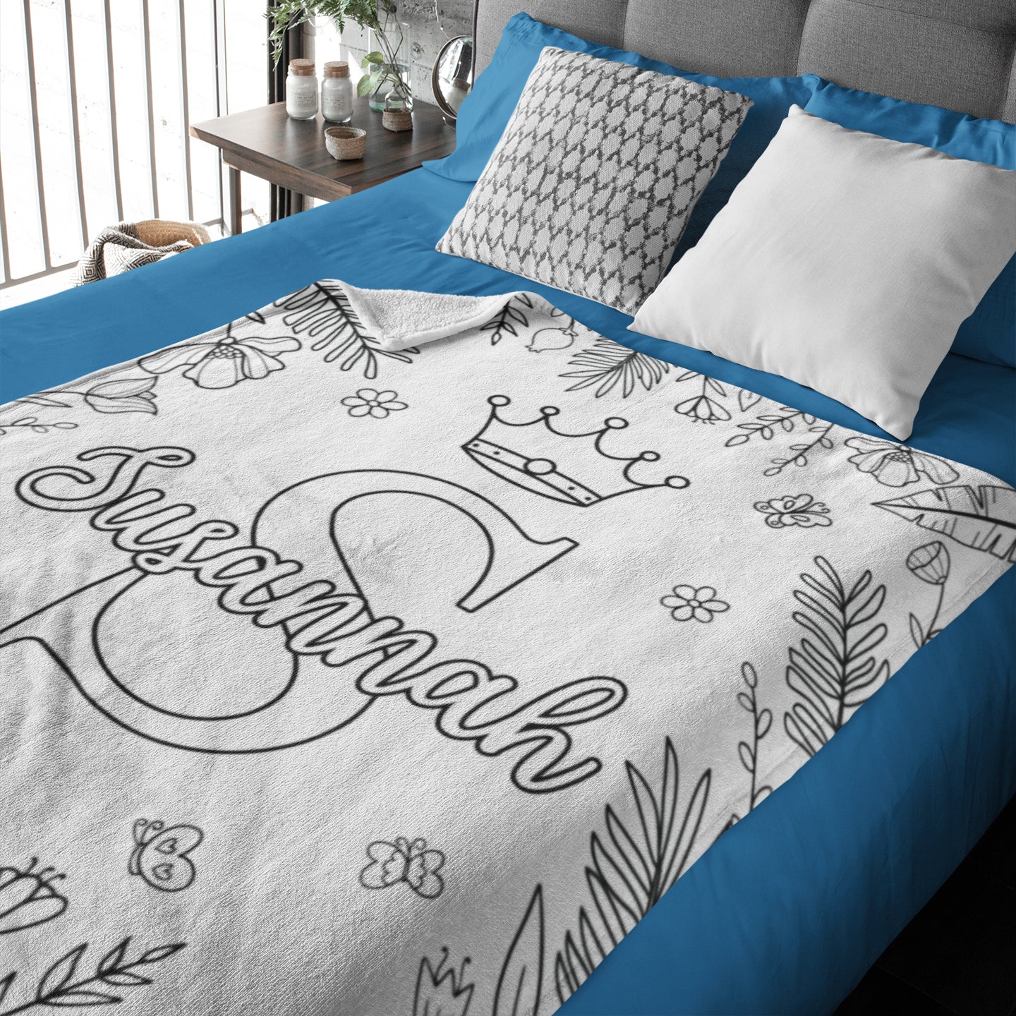 Personalized Crown Girl Doodle Blankets??- Gift for Kids