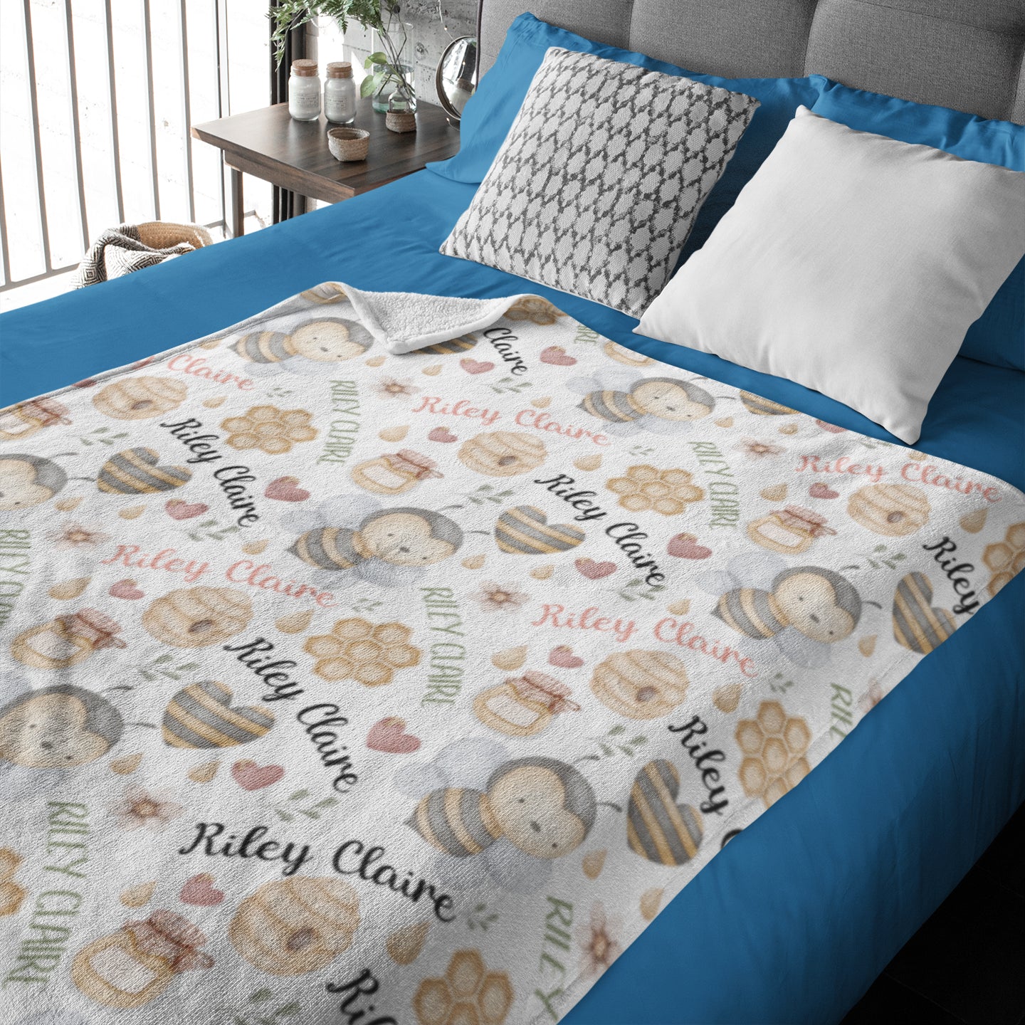 Personalized Bee Name Blanket - Gift for Kids