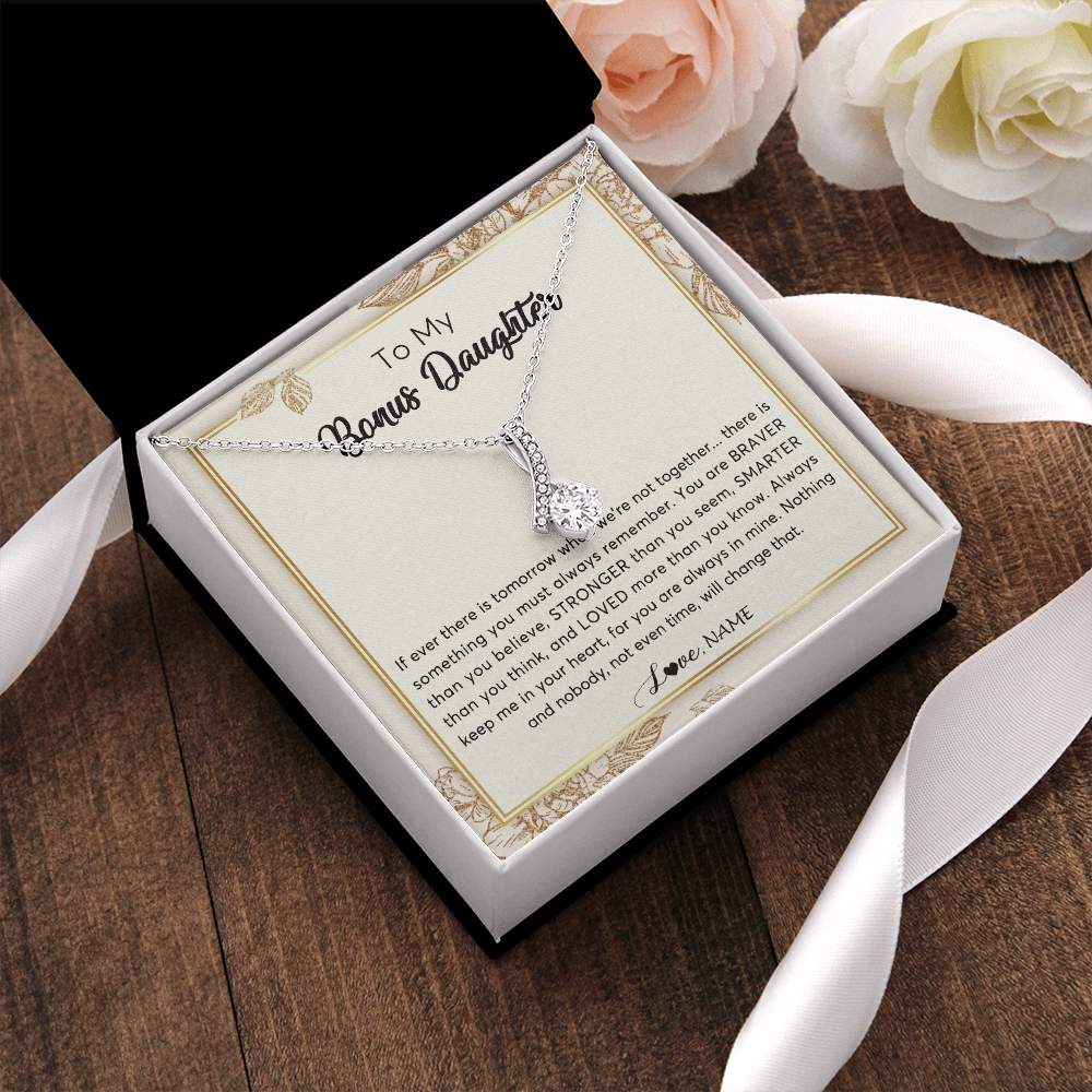 Personalized To My Bonus Daughter Necklace From Stepmother Braver Stronger Smarter Loved Daughter Jewelry Birthday Christmas Customized Gift Box Message Card