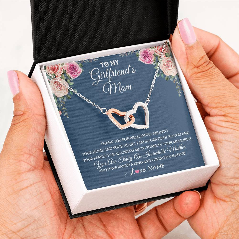 Personalized To My Girlfriend's Mom Necklace Thank You For Welcoming Me Stepmother Birthday Wedding Anniversary Christmas Customized Gift Box Message Card