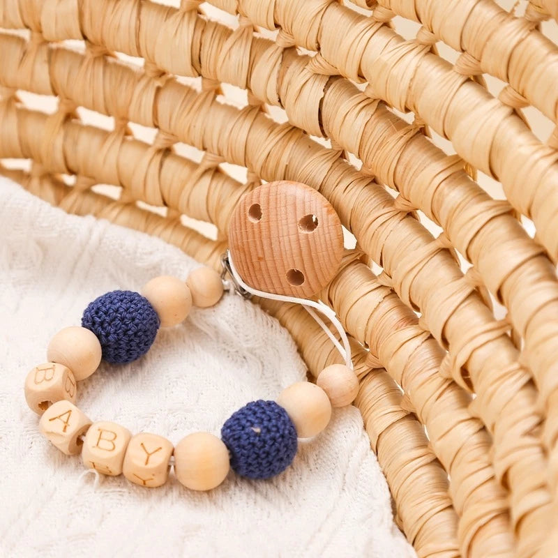 Personalized Pacifier Clip – Handmade Oak Wood Holder with Secure Pacifier Hook for Babies
