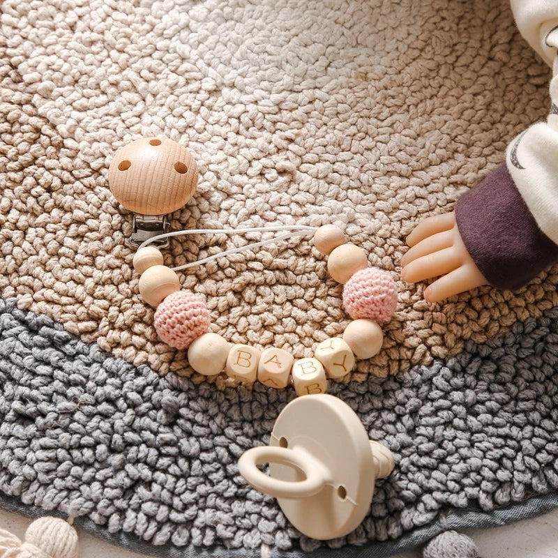 Personalized Pacifier Clip – Handmade Oak Wood Holder with Secure Pacifier Hook for Babies